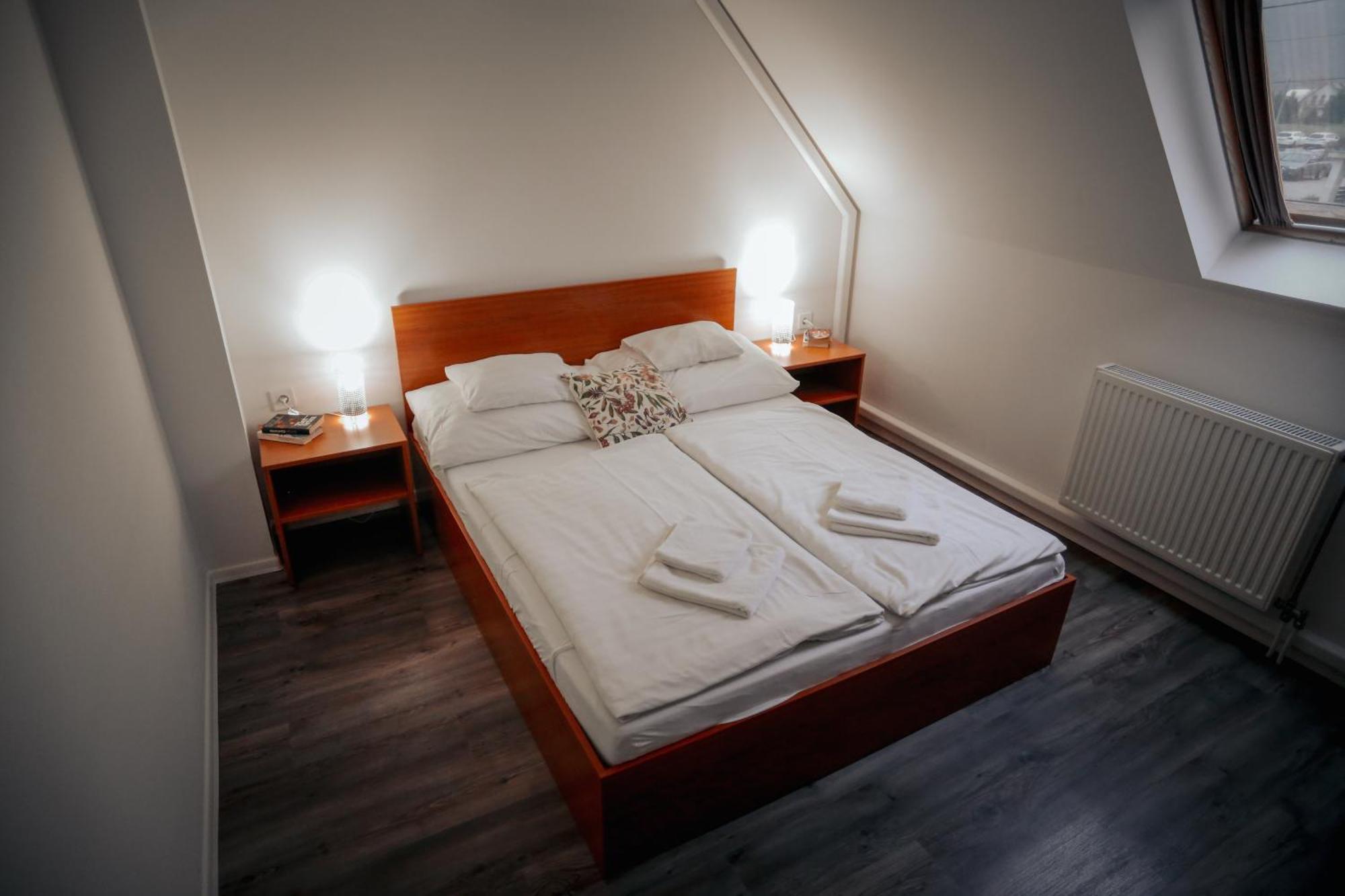 Megnyugtat-Lak Apartmanhaz Demjén Exterior foto
